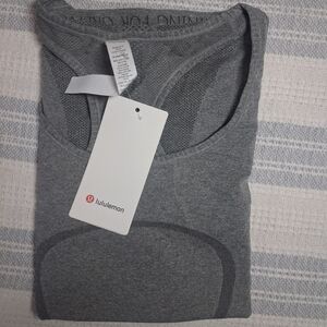 Lululemon Swiftly Tech Racerback Tank Gray Size 12 NWT